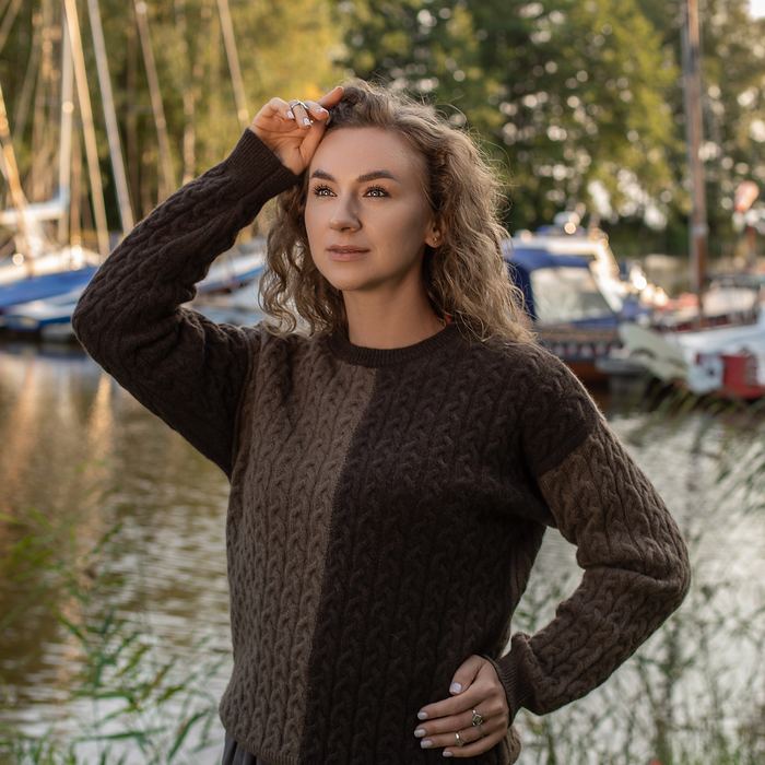 Свитеры на каждый день, деталь